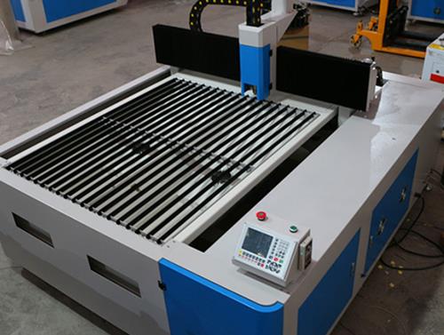 目前光纖激光切割機廠家生產非晶鐵芯的設備